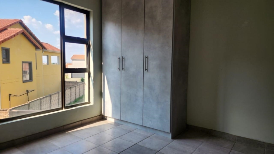 5 Bedroom Property for Sale in Waterkloof A H North West